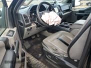 ✅ 2017 Ford F-150 XL • VIN: 1FTEW1EF1HFA69344 • Lot: 70025115. Wystawiony na Copart z przebiegiem 254 567 mil. Bezpłatny archiwum sprzedaży aukcyjnych z USA i szczegółowy raport historii pojazdu na DreamBid. Zdjęcie 8.