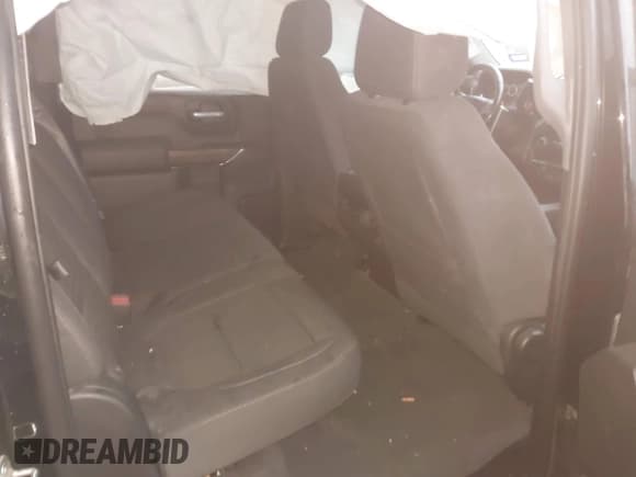 ✅ 2021 Chevrolet Silverado 1500 RST • VIN: 3GCPWDED0MG131690 • Lot: 42199939. Wystawiony na IAAI z przebiegiem 83 298 mil. Bezpłatny archiwum sprzedaży aukcyjnych z USA i szczegółowy raport historii pojazdu na DreamBid. Zdjęcie 8.