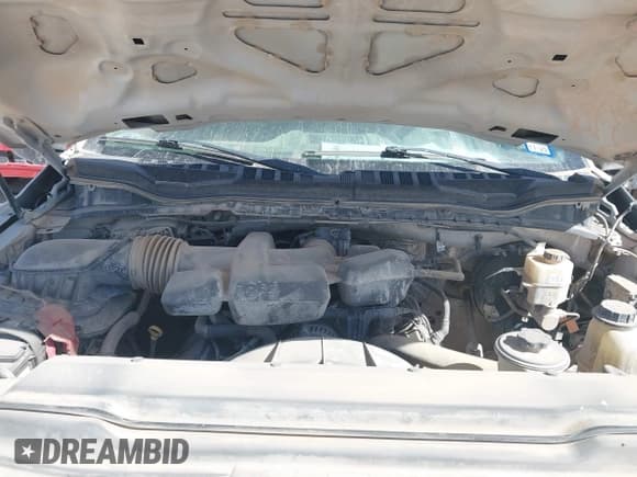 ✅ 2019 Ford F-250 XL • VIN: 1FT7W2A69KEC68823 • Lot: 41689175. Wystawiony na IAAI z przebiegiem 153 022 mil. Bezpłatny archiwum sprzedaży aukcyjnych z USA i szczegółowy raport historii pojazdu na DreamBid. Zdjęcie 10.