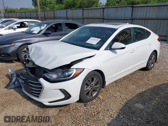 ✅ 2018 Hyundai Elantra Limited • VIN: 5NPD84LF9JH347655 • Lot: 42425435. Listed on IAAI with 69,374 mi. Free auction sales archive from the USA and detailed vehicle history report at DreamBid. Image 17.