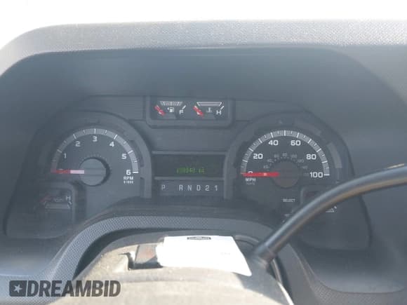 ✅ 2014 Ford Econoline Passenger XL • VIN: 1FBSS3BLXEDA86613 • Lot: 41996263. Wystawiony na IAAI z przebiegiem 238 848 mil. Bezpłatny archiwum sprzedaży aukcyjnych z USA i szczegółowy raport historii pojazdu na DreamBid. Zdjęcie 7.