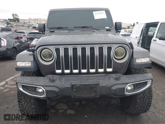✅ 2020 Jeep Wrangler Unlimited Sahara Altitude • VIN: 1C4HJXEN3LW203429 • Lot: 43716006. Listed on IAAI with 95,610 mi. Free auction sales archive from the USA and detailed vehicle history report at DreamBid. Image 11.