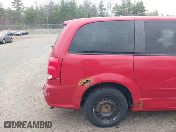 ✅ 2012 Dodge Grand Caravan SE • VIN: 2C4RDGBG0CR374388 • Лот: 43666758. Опубликован ранее на IAAI с пробегом 232 706 миль. Бесплатный доступ к архиву аукционных продаж из США и подробный отчёт об истории автомобиля на DreamBid. Изображение 13.