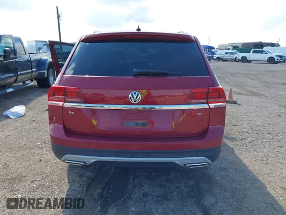✅ 2018 Volkswagen Atlas SE • VIN: 1V2DR2CA5JC509328 • Lot: 43226964. Wystawiony na IAAI z przebiegiem 103 888 mil. Bezpłatny archiwum sprzedaży aukcyjnych z USA i szczegółowy raport historii pojazdu na DreamBid. Zdjęcie 16.