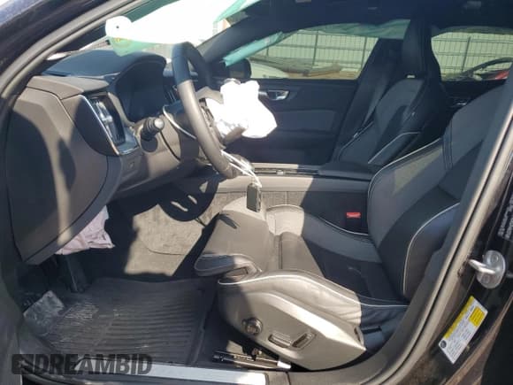 ✅ 2024 Volvo S60 Plus Black Edition • VIN: 7JRL12THXRG315370 • Lot: 81421745. Listed on Copart with 7,191 mi. Free auction sales archive from the USA and detailed vehicle history report at DreamBid. Image 7.