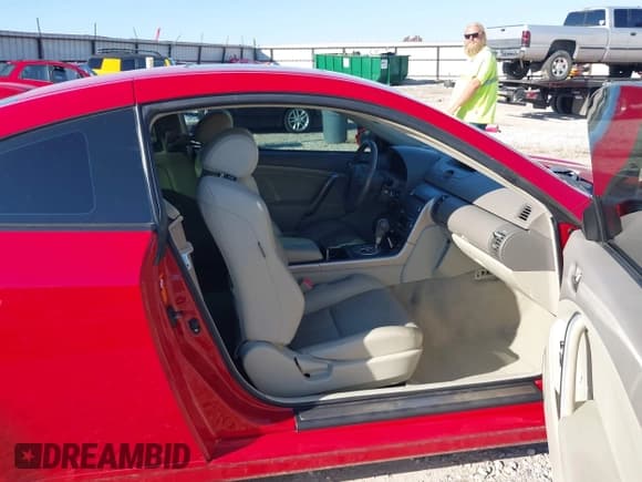 ✅ 2004 Infiniti G35 w/Leather • VIN: JNKCV54E14M804466 • Lot: 43564320. Wystawiony na IAAI z przebiegiem 80 283 mil. Bezpłatny archiwum sprzedaży aukcyjnych z USA i szczegółowy raport historii pojazdu na DreamBid. Zdjęcie 5.