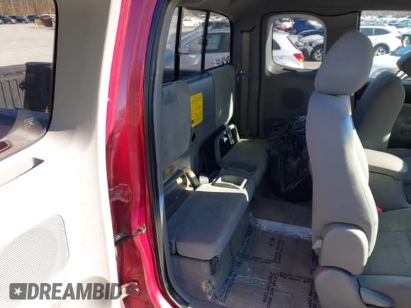 ✅ 2008 Toyota Tacoma • VIN: 5TEUU42N58Z556614 • Lot: 43622622. Listed on IAAI with Not provided. Free auction sales archive from the USA and detailed vehicle history report at DreamBid. Image 8.