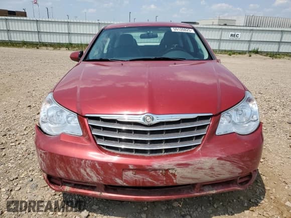 ✅ 2010 Chrysler Sebring Limited • VIN: 1C3CC5FD1AN197099 • Lot: 59128825. Wystawiony na Copart z przebiegiem 85 736 mil. Bezpłatny archiwum sprzedaży aukcyjnych z USA i szczegółowy raport historii pojazdu na DreamBid. Zdjęcie 5.