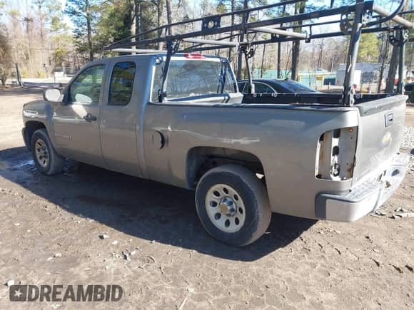 2008 Chevrolet Silverado 1500 Work Truck z VIN 1GCEC19X78Z163206, wystawiony jako IAAI lot #41654310 z przebiegiem 224 879 mil mil oraz . Historia ofert i sprzedaży dostępna na DreamBid. Obrazek 3.