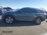 ✅ 2020 Ford Explorer Platinum • VIN: 1FM5K8HC5LGA28526 • Lot: 44850865. Wystawiony na Copart z przebiegiem 87 616 mil. Bezpłatny archiwum sprzedaży aukcyjnych z USA i szczegółowy raport historii pojazdu na DreamBid. Zdjęcie 1.