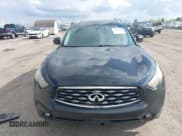 ✅ 2009 Infiniti FX • VIN: JNRBS18WX9M201623 • Lot: 42191656. Wystawiony na IAAI z przebiegiem 221 928 mil. Bezpłatny archiwum sprzedaży aukcyjnych z USA i szczegółowy raport historii pojazdu na DreamBid. Zdjęcie 12.