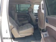 ✅ 2016 Chevrolet Suburban LTZ • VIN: 1GNSCJKC7GR258686 • Lot: 42787175. Wystawiony na IAAI z przebiegiem Nie podano. Bezpłatny archiwum sprzedaży aukcyjnych z USA i szczegółowy raport historii pojazdu na DreamBid. Zdjęcie 8.