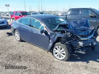 2025 Chevrolet Malibu LT z VIN 1G1ZD5ST3SF138060, wystawiony jako IAAI lot #43492375 z przebiegiem Nie podano mil oraz . Historia ofert i sprzedaży dostępna na DreamBid. Obrazek 1.