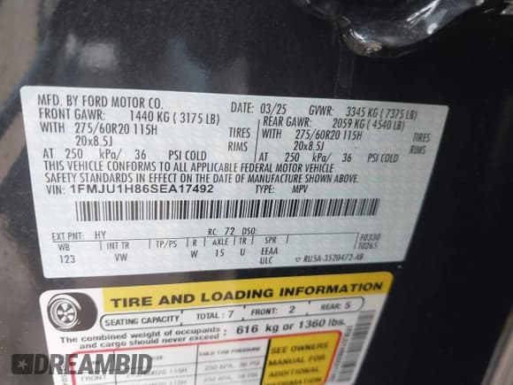 ✅ 2025 Ford Expedition Active • VIN: 1FMJU1H86SEA17492 • Lot: 42416154. Listed on IAAI with 2,890 mi. Free auction sales archive from the USA and detailed vehicle history report at DreamBid. Image 9.