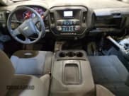 ✅ 2015 Chevrolet Silverado 2500HD Work Truck • VIN: 1GC1KUE88FF576543 • Лот: 76017154. Опубликован ранее на Copart с пробегом 282 523 миль. Бесплатный доступ к архиву аукционных продаж из США и подробный отчёт об истории автомобиля на DreamBid. Изображение 8.