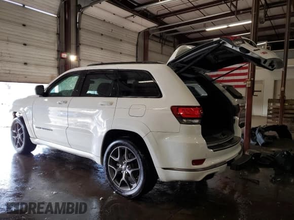 ✅ 2020 Jeep Grand Cherokee Limited X • VIN: 1C4RJFBT8LC185531 • Lot: 46288235. Listed on Copart with 71,291 mi. Free auction sales archive from the USA and detailed vehicle history report at DreamBid. Image 2.
