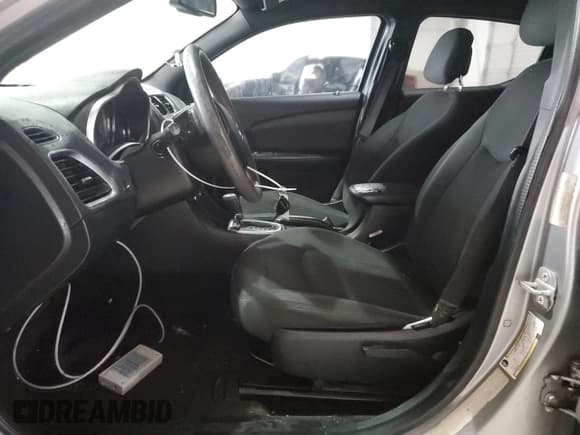 ✅ 2014 Dodge Avenger SE • VIN: 1C3CDZAB3EN222777 • Лот: 73554744. Опубликован ранее на Copart с пробегом Не указан. Бесплатный доступ к архиву аукционных продаж из США и подробный отчёт об истории автомобиля на DreamBid. Изображение 7.