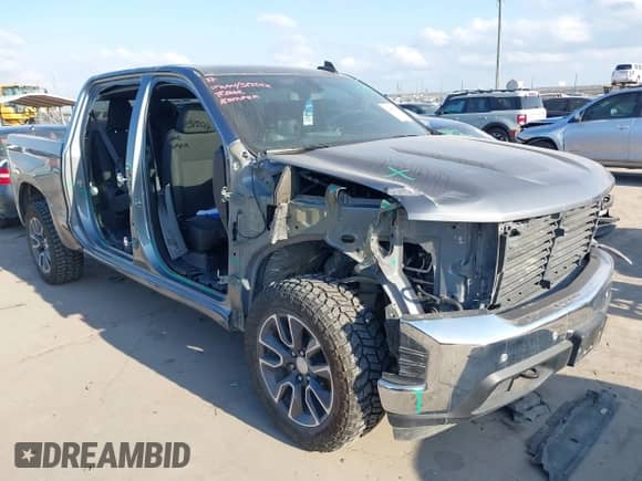 2022 Chevrolet Silverado 1500 LT z VIN 3GCPWCED5NG138842, wystawiony jako IAAI lot #41485587 z przebiegiem 74 967 mil mil oraz . Historia ofert i sprzedaży dostępna na DreamBid. Obrazek 1.