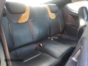 ✅ 2012 Hyundai Genesis Coupe R-Spec • VIN: KMHHU6KH2CU075191 • Lot: 87254365. Wystawiony na Copart z przebiegiem Nie podano. Bezpłatny archiwum sprzedaży aukcyjnych z USA i szczegółowy raport historii pojazdu na DreamBid. Zdjęcie 10.