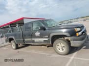 ✅ 2003 Chevrolet Silverado 2500HD LT • VIN: 1GCHK29133E152205 • Lot: 43109431. Wystawiony na IAAI z przebiegiem 267 461 mil. Bezpłatny archiwum sprzedaży aukcyjnych z USA i szczegółowy raport historii pojazdu na DreamBid. Zdjęcie 13.