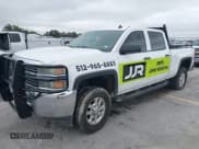 ✅ 2015 Chevrolet Silverado 2500HD LT • VIN: 1GC1KVEGXFF133842 • Lot: 41572202. Wystawiony na IAAI z przebiegiem 266 016 mil. Bezpłatny archiwum sprzedaży aukcyjnych z USA i szczegółowy raport historii pojazdu na DreamBid. Zdjęcie 18.