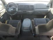 ✅ 2001 Ford F-350 XL • VIN: 3FTSW31F31MA06322 • Лот: 70023845. Опубликован ранее на Copart с пробегом 521 307 миль. Бесплатный доступ к архиву аукционных продаж из США и подробный отчёт об истории автомобиля на DreamBid. Изображение 8.