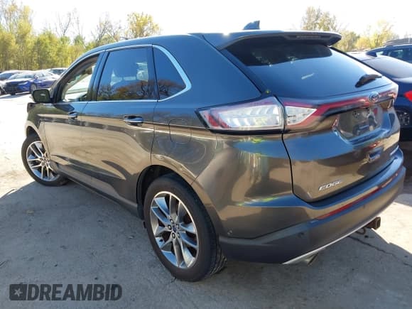 ✅ 2015 Ford Edge Titanium • VIN: 2FMPK3K89FBC04263 • Lot: 43609287. Wystawiony na IAAI z przebiegiem 123 778 mil. Bezpłatny archiwum sprzedaży aukcyjnych z USA i szczegółowy raport historii pojazdu na DreamBid. Zdjęcie 3.