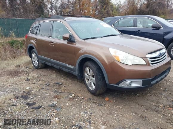 ✅ 2011 Subaru Outback Premium • VIN: 4S4BRBGC5B3324438 • Лот: 43754413. Опубликован ранее на IAAI с пробегом 222 821 миль. Бесплатный доступ к архиву аукционных продаж из США и подробный отчёт об истории автомобиля на DreamBid. Изображение 1.