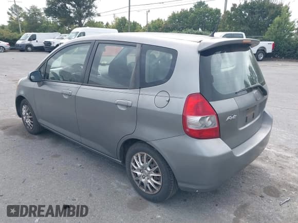 ✅ 2008 Honda Fit • VIN: JHMGD38438S005770 • Лот: 43381288. Опубликован ранее на IAAI с пробегом 134 838 миль. Бесплатный доступ к архиву аукционных продаж из США и подробный отчёт об истории автомобиля на DreamBid. Изображение 3.