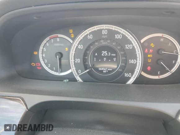 ✅ 2017 Honda Accord Touring • VIN: 1HGCR3F96HA011201 • Лот: 82240645. Опубликован ранее на Copart с пробегом 64 567 миль. Бесплатный доступ к архиву аукционных продаж из США и подробный отчёт об истории автомобиля на DreamBid. Изображение 9.