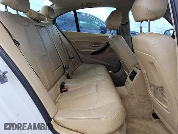 ✅ 2015 BMW 3 Series 328i • VIN: WBA3A5G57FNS84180 • Lot: 85746415. Listed on Copart with 153,010 mi. Free auction sales archive from the USA and detailed vehicle history report at DreamBid. Image 10.