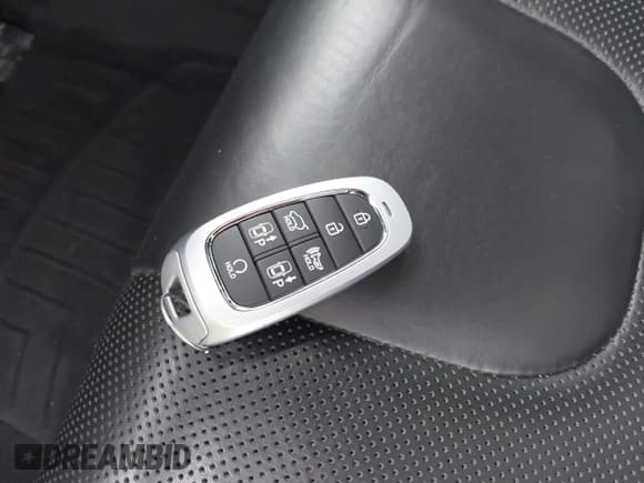 ✅ 2022 Hyundai Santa Fe Calligraphy • VIN: 5NMS5DAL9NH401516 • Lot: 43179971. Listed on IAAI with 41,678 mi. Free auction sales archive from the USA and detailed vehicle history report at DreamBid. Image 11.