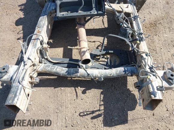 ✅ 2021 Chevrolet Silverado 2500HD LT • VIN: 1GC1YNEY5MF255433 • Лот: 42727294. Опубликован ранее на IAAI с пробегом Не указан. Бесплатный доступ к архиву аукционных продаж из США и подробный отчёт об истории автомобиля на DreamBid. Изображение 14.