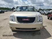 ✅ 2010 GMC Yukon SLT • VIN: 1GKUCCE01AR130048 • Lot: 56695885. Listed on Copart with 206,344 mi. Free auction sales archive from the USA and detailed vehicle history report at DreamBid. Image 5.