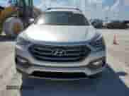 ✅ 2018 Hyundai Santa Fe 2.4L • VIN: 5XYZU3LB2JG529553 • Lot: 45578823. Wystawiony na Copart z przebiegiem 31 567 mil mil. Skorzystaj z bezpłatnego archiwum sprzedaży aukcyjnych z USA i zobacz szczegółowy raport historii pojazdu na DreamBid. Zdjęcie 5.