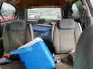 2005 Dodge Caravan SXT z VIN 2D4GP44LX5R544415, wystawiony jako Copart lot #74718984 z przebiegiem Nie podano mil oraz Szkoda całkowita • Salvage title. Historia ofert i sprzedaży dostępna na DreamBid. Obrazek 10.