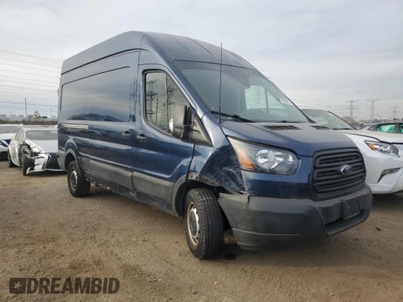 ✅ 2019 Ford Transit • VIN: 1FTBW2XM1KKB90670 • Lot: 91860825. Listed on Copart with 14,828 mi. Free auction sales archive from the USA and detailed vehicle history report at DreamBid. Image 4.