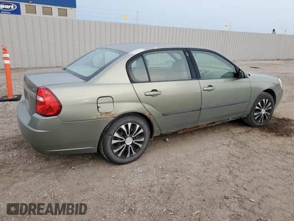 2004 Chevrolet Malibu with VIN 1G1ZS54834F218217, listed as a Copart auction lot 68340424 with 210,498 mi miles and Salvage title. Bid and sale history available at DreamBid. Image 3.