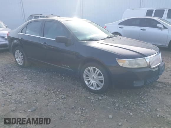 ✅ 2006 Lincoln Zephyr • VIN: 3LNHM26126R628147 • Lot: 41327122. Wystawiony na IAAI z przebiegiem 186 006 mil. Bezpłatny archiwum sprzedaży aukcyjnych z USA i szczegółowy raport historii pojazdu na DreamBid. Zdjęcie 1.