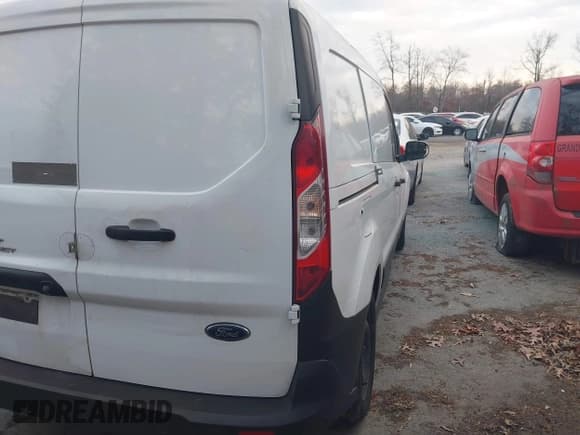 ✅ 2020 Ford Transit Connect XL • VIN: NM0LS7E28L1461324 • Lot: 43865419. Listed on IAAI with Not provided. Free auction sales archive from the USA and detailed vehicle history report at DreamBid. Image 4.