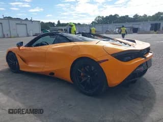 ✅ 2022 McLaren 720S • VIN: SBM14FCA0NW006618 • Lot: 42990713. Wystawiony na IAAI z przebiegiem 7 312 mil. Bezpłatny archiwum sprzedaży aukcyjnych z USA i szczegółowy raport historii pojazdu na DreamBid. Zdjęcie 3.