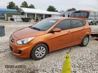 2017 Hyundai Accent SE с VIN KMHCT5AE3HU328234, выставлен на аукционе Copart как лот 46114273 с пробегом 98 319 миль миль и . История ставок и продаж доступна на DreamBid. Изображение 1.