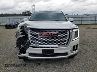 ✅ 2021 GMC Yukon Denali • VIN: 1GKS2DKT4MR296213 • Лот: 92761995. Опубликован ранее на Copart с пробегом 65 090 миль. Бесплатный доступ к архиву аукционных продаж из США и подробный отчёт об истории автомобиля на DreamBid. Изображение 5.