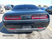 ✅ 2015 Dodge Challenger SXT • VIN: 2C3CDZAG1FH811459 • Lot: 43507040. Listed on IAAI with 121,268 mi. Free auction sales archive from the USA and detailed vehicle history report at DreamBid. Image 17.