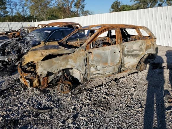 2013 Chevrolet Captiva Sport LS z VIN 3GNAL2EK5DS595774, wystawiony jako Copart lot #74182254 z przebiegiem Nie podano mil oraz Szkoda całkowita • Salvage title. Historia ofert i sprzedaży dostępna na DreamBid. Obrazek 1.