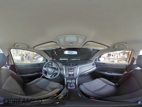 ✅ 2012 Suzuki Kizashi S • VIN: JS2RF9A11C6100083 • Лот: 71370744. Опубликован ранее на Copart с пробегом 178 400 миль. Бесплатный доступ к архиву аукционных продаж из США и подробный отчёт об истории автомобиля на DreamBid. Изображение 13.