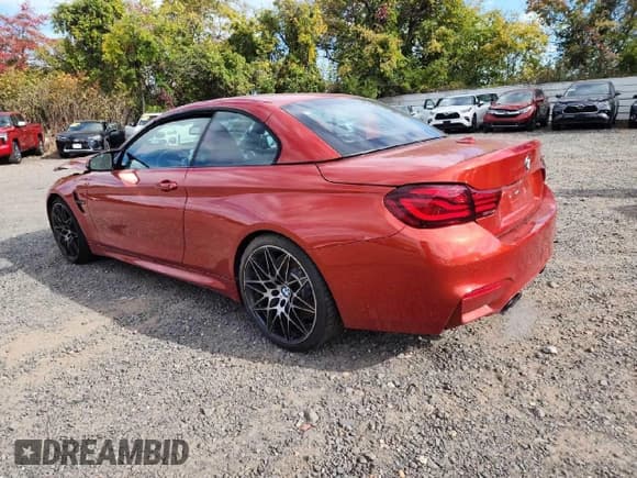 ✅ 2020 BMW M4 • VIN: WBS4Z9C06L5P15498 • Lot: 75832504. Listed on Copart with 27,576 mi. Free auction sales archive from the USA and detailed vehicle history report at DreamBid. Image 2.