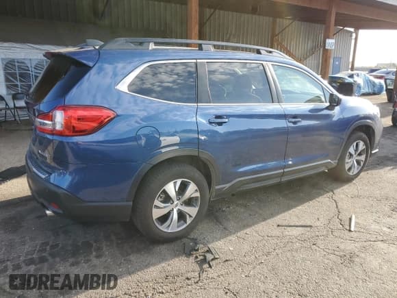 ✅ 2021 Subaru Ascent Premium • VIN: 4S4WMAFD6M3469253 • Лот: 53916865. Опубликован ранее на Copart с пробегом 56 153 миль. Бесплатный доступ к архиву аукционных продаж из США и подробный отчёт об истории автомобиля на DreamBid. Изображение 3.