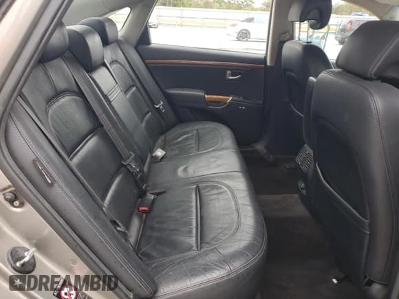 ✅ 2008 Hyundai Azera Limited • VIN: KMHFC46F28A333645 • Lot: 91836165. Listed on Copart with 126,480 mi. Free auction sales archive from the USA and detailed vehicle history report at DreamBid. Image 10.