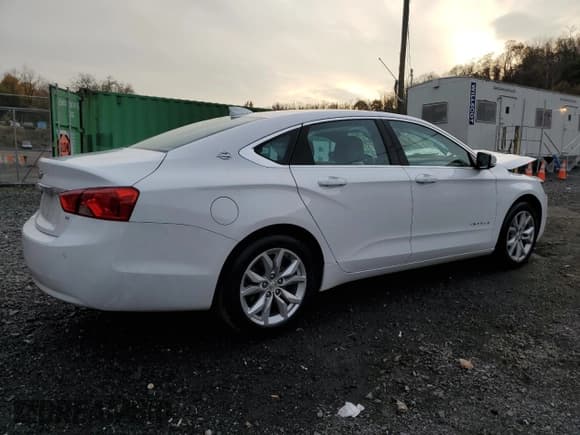 ✅ 2019 Chevrolet Impala LT • VIN: 1G11Z5S39KU147727 • Лот: 91791975. Опубликован ранее на Copart с пробегом 113 771 миль. Бесплатный доступ к архиву аукционных продаж из США и подробный отчёт об истории автомобиля на DreamBid. Изображение 3.